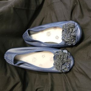 Suredelle size 41 (9-9.5) navy blue flats
